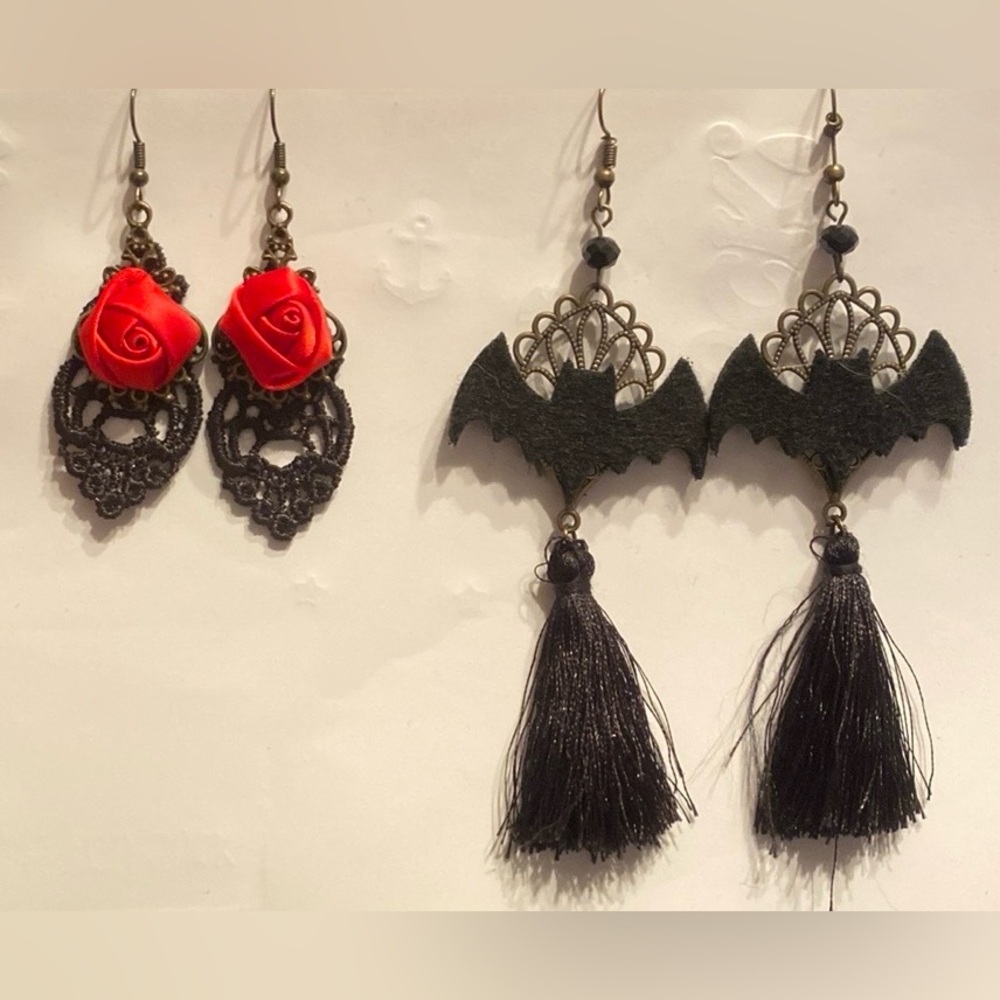 Goth earring set